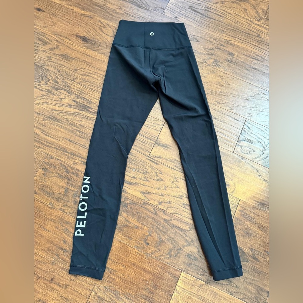 Lululemon x Peloton wunder under leggings
